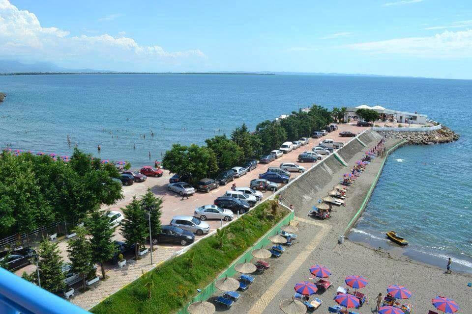 Hotel Kaqaniku Шенгін Екстер'єр фото
