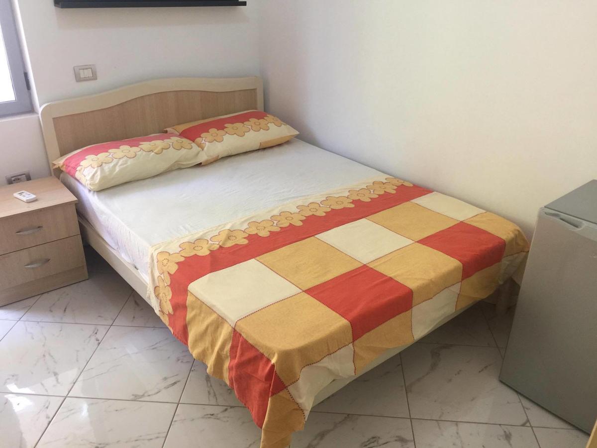 Hotel Kaqaniku Шенгін Екстер'єр фото