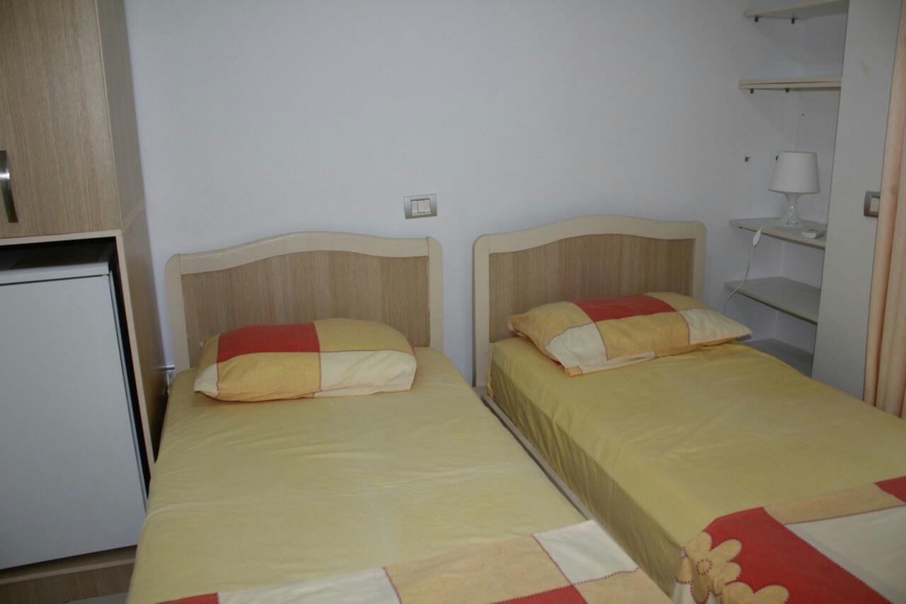 Hotel Kaqaniku Шенгін Екстер'єр фото